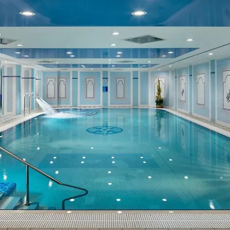 Ensana Pacifik 4* 玛丽亚温泉