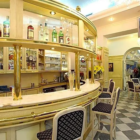 Ensana Pacifik 酒店 4*